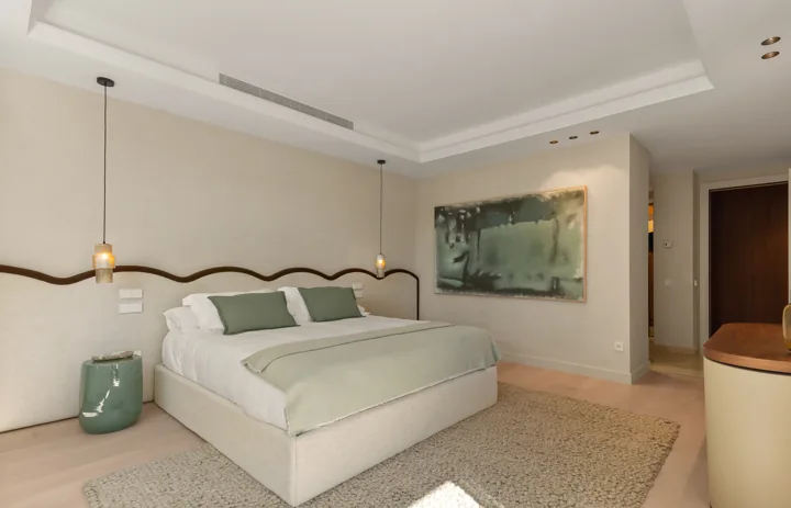 Second bedroom
